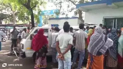 নবগ্রাম: বুড়ারডাঙা গ্রামে পারিবারিক অশান্তির জেরে বিষ খেল দম্পতি, মৃত্যু স্বামীর