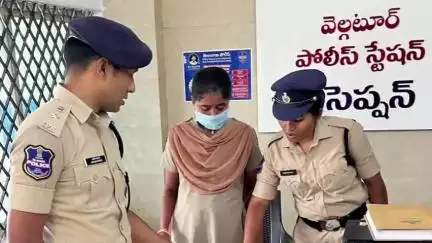 వెల్గటూరు: వెల్గటూర్ పోలీస్ స్టేషన్ ను తనిఖీ చేసిన జగిత్యాల జిల్లా ఎస్పీ అశోక్ కుమార్