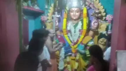 పెద్దపూడి మండలంలో గ్రామ దేవతలను దర్శించుకుని ప్రత్యేక పూజలు చేసిన ఎమ్మెల్యే రామకృష్ణారెడ్డి