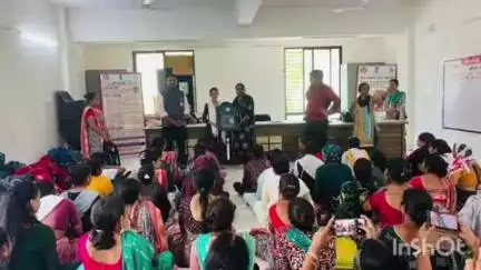 સાણંદ: તાલુકા પંચાયત ખાતે બાલિકા પંચાયતની સરપંચ અને ઉપસરપંચ દીકરીઓની તાલીમ યોજાઈ