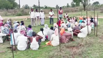 వలిగొండ: ఈనెల 30న ఉపాధి హామీ చట్ట రక్షణకై జరిగే కలెక్టరేట్ ధర్నాను జయప్రదం చేయాలి: వ్యవసాయ కార్మిక సంఘం జిల్లా అధ్యక్షులు యాదగిరి