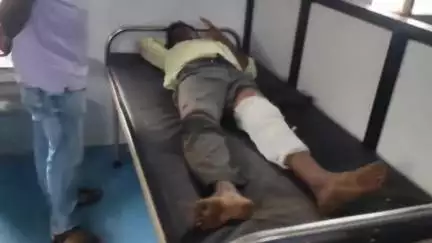 कळवण: सप्तशृंगी गडावर भाविकांची पिक अप पलटी 14 भाविक जखमी सात जणांवरती वणी ग्रामीण रुग्णालयात उपचार सुरू