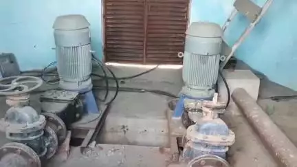 बोलबा: बोलबा के डोंगाइत टोली में पीने के पानी की समस्या, प्रमुख ने चापानल लगवाने का दिया आश्वासन
