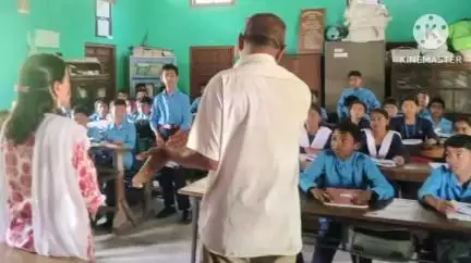 দেৰগাঁও: দেৰগাওঁ সম জিলা আয়ুক্তৰ ইন্দ্ৰানী দেবী উচ্চতৰ মাধ্যমিক বিদ্যালয় পৰিদৰ্শন কৰি ছাত্ৰ ছাত্ৰীৰ লগত মত বিনিময়