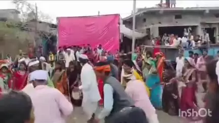 आठनेर: ग्राम हिडली में कोरकू समाज के पारंपरिक नृत्य का हुआ आयोजन, जिला पंचायत सदस्य भी हुए शामिल