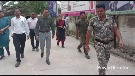 शिवाजी नगर: एसडीओ संदीप कुमार ने शिवाजीनगर प्रखंड कार्यालय का निरीक्षण किया
