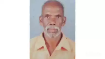 കോന്നി: തൂമ്പാക്കുളത്ത് വാഴക്കുല വെട്ടാൻ ശ്രമിക്കുന്നതിനിടെ വീണ് തലക്ക് പരിക്കേറ്റ കർഷകൻ മരിച്ചു