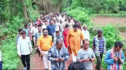 ବାଣପୁର: ମହୁଲିଆ ପ୍ରାଥମିକ ବିଦ୍ୟାଳୟ ପରି ଦର୍ଶନ କଲେ ଆଇନ ମନ୍ତ୍ରୀ.