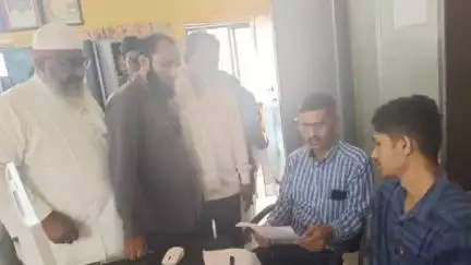 अक्कलकुवा: अक्कलकुवा शहरातील मक्राणीफळी येथील विविध समस्याने नागरिक त्रस्त; गटविकास अधिकारी यांना दिले निवेदन #Jansamasya