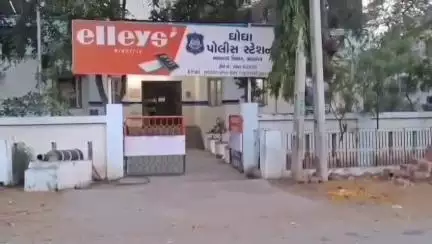ઘોઘા: ઘોઘા કુડા ચોકડી પાસેથી છરી સાથે એક ઈસમને ઝડપી લેતી ઘોઘા પોલીસ