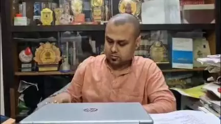 ব্যারাকপুর ২: মুখ্যমন্ত্রীর বক্তব্যে পরথে পরথে মিথ্যা কথা রয়েছে ব্যারাকপুরে বললেন বিজেপি নেতা কৌস্তব বাগচী