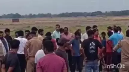 मार्टिनगंज: बरदह बाजार में पुलिया के पास मिला अधेड़ व्यक्ति का शव, मौके पर पहुंची पुलिस