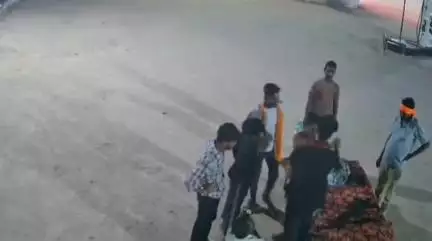 मुरार: किटोरा के पास पेट्रोल भरने से मना करने पर कर्मचारी से मारपीट, मामला दर्ज