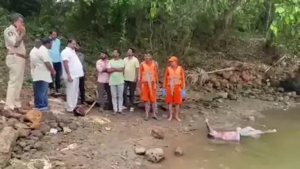 కమినిలంక ఘటనలో మృతులు కుటుంబాలను ప్రభుత్వపరంగా ఆదుకుంటాం: ఎమ్మెల్యే దాట్ల సుబ్బరాజు
