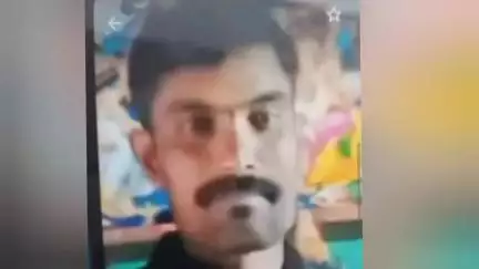ಕೃಷ್ಣರಾಜಪೇಟೆ: ಕೆ ಆರ್ ಪೇಟೆ : ತಾಲ್ಲೂಕಿನ ಮುರುಟಿ ಕೊಪ್ಪಲು ಗ್ರಾಮದಲ್ಲಿ ಸಾಲಭಾದೆಯಿಂದ ನೇಣು ಬಿಗಿದು ಕೊಂಡು ರೈತ ಆತ್ಮಹತ್ಯೆ