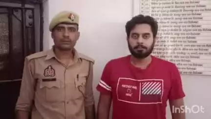 जसराना: थाना एका पुलिस ने केलई मोड़ से एक आरोपी को अवैध रिवाल्वर और कारतूस सहित किया गिरफ्तार