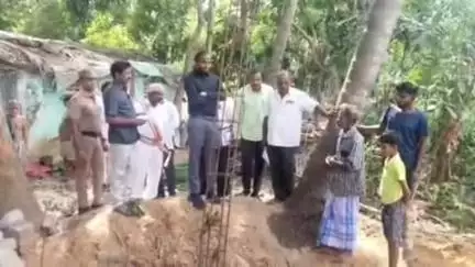 குறிஞ்சிப்பாடி: குறிஞ்சிப்பாடியில் உங்களைத் தேடி உங்கள் ஊரில் திட்டத்தில் மாவட்ட ஆட்சியர் பல்வேறு இடங்களில் களஆய்வு மேற்கொண்டார்.