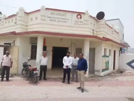 ટંકારા: ઘુનડા ગામે વિશ્વ પર્યાવરણ દિવસ નિમિત્તે પ્લાસ્ટિક મુક્ત ઝુંબેશની વિવિધ પ્રવૃત્તિઓ હાથ ધરાઈ