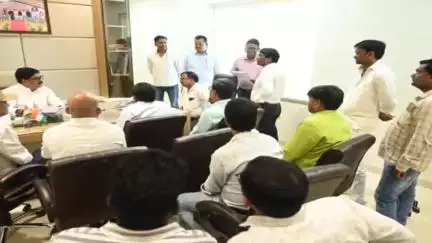 गोमिया: गोमिया विधायक सह मंत्री ने सुनी ग्रामीणों की समस्याएँ, अधिकारियों को दिए निराकरण के निर्देश