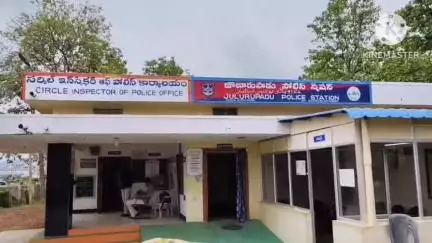 జూలూరుపాడు: జూలూరుపాడులో భారీగా గంజాయి పట్టివేత