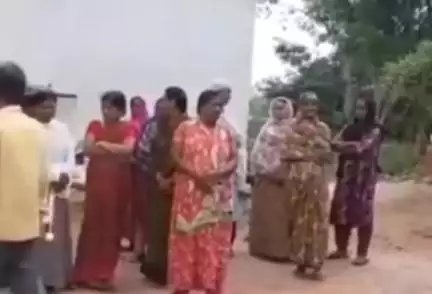 ಬಾಗೇಪಲ್ಲಿ: ಪಟ್ಟಣದ ತ್ಯಾಜ್ಯದಿಂದ ಸಂಕಷ್ಟ,ಆಶ್ರಯ ಬಡಾವಣೆಯಲ್ಲಿ ಸ್ಥಳೀಯರ ಆಕ್ರೋಶ #localissue