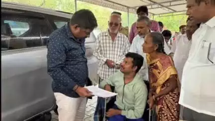 தாராபுரம்: தாராபுரம் வருவாய் வட்டாட்சியர் அலுவலகத்தில் நடைபெற்ற ஜமாபந்தி நிகழ்ச்சியில் மாவட்ட கலெக்டர் கலந்து கொண்டார்