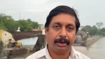 मोहोळ: मुसळधार पावसामुळे शेतकऱ्यांचे मोठ्या प्रमाणात नुकसान : खासदार धैर्यशील मोहिते पाटील