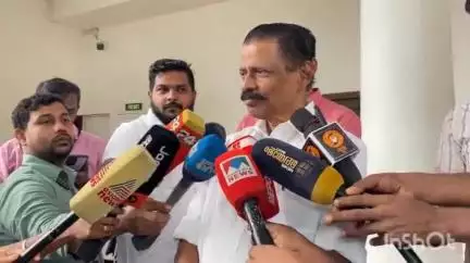 ആലുവ: നിലമ്പൂരിൽ എൽ.ഡി.എഫ് ഉജ്ജ്വല വിജയം നേടുമെന്ന് സി.പി.എം സംസ്ഥാന സെക്രട്ടറി ആലുവയിൽ പറഞ്ഞു