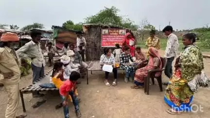 માળીયા હાટીના: માળીયા હાટીના તાલુકાના સ્લમ વિસ્તારમાં વિશ્વ હાયપરટેન્શન દિવસ ઉજવણી કરતુ આરોગ્ય વિભાગ