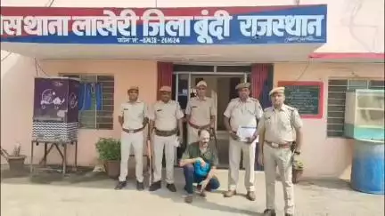 इंद्रगढ़: लाखेरी पुलिस ने 6 साल से न्यायालय से फरार हार्डकोर अपराधी को किया गिरफ्तार, आरोपी के खिलाफ 30 से ज्यादा मामले दर्ज हैं