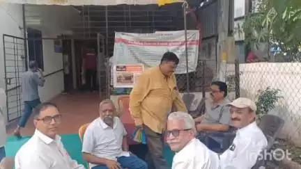 સોનગઢ: સોનગઢ નગરમાં આવેલ આરોગ્ય કેન્દ્ર ખાતે રક્તદાન કેમ્પ યોજાયો.
