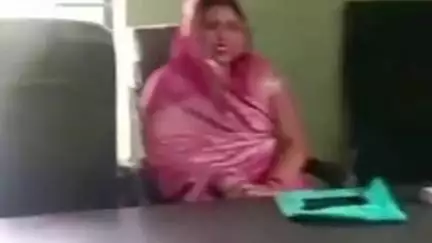 साजा: घोटमर्रा मेंPMआवास योजना में बड़ी भ्रष्टाचार का मामला आया सामने ग्रामीण युवक ने संभाग आयुक्त से की शिकायत#Jansamasya
