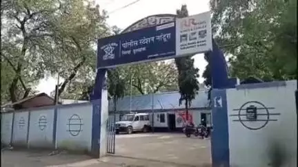 नांदुरा: शहरातील गोपाळ नगर येथे गाडीचा धक्का लागण्याच्या कारणावरून मारहाण केल्याप्रकरणी 2 जणांविरुद्ध गुन्हा दाखल