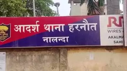 हरनौत: हरनौत थाना पुलिस ने चेरन गांव से एक व्यक्ति को गिरफ्तार कर जेल भेजा