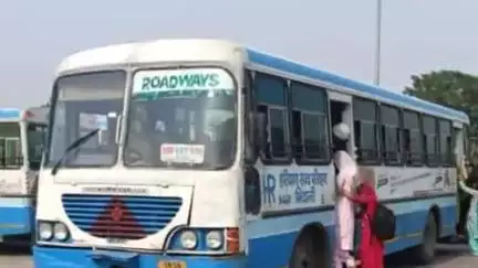 तोशाम: एसडीएम डॉ. अशवीर नैन: सरकार द्वारा सभी बसों में विद्यार्थियों को मुफ्त यात्रा सेवा प्रदान की गई