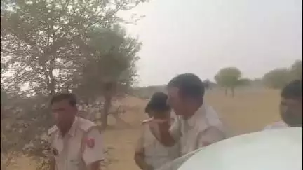 भादरा: गांव भानगढ़ सादपुरा सड़क को लेकर विवाद उठाया गया