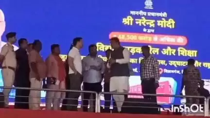 बिक्रमगंज: बिक्रमगंज में आयोजित प्रधानमंत्री के कार्यक्रम को लेकर मंत्री ने दी विस्तृत जानकारी