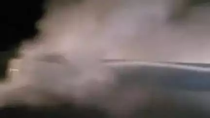 മഞ്ചേശ്വരം: കുമ്പളയിൽ ഓടിക്കൊണ്ടിരുന്ന കാർ കത്തി നശിച്ചു, ഡ്രൈവർ ഓടി രക്ഷപ്പെട്ടു