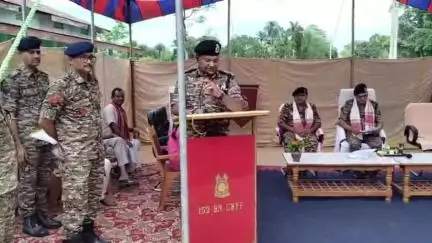 দুধনৈ: কীৰ্তি চক্ৰ বঁটা বিজয়ী শ্বহীদ কনিষ্টবল জি ডি বাবলু ৰাভাৰ স্মৃতিত আবক্ষ মূৰ্তিদামৰা  প্ৰাথমিক বিদ্যালয়ত উন্মোচন কৰা হয়
