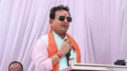बसना: बसना विधायक डॉ. संपत अग्रवाल ने कहा, 'गुजरात से छत्तीसगढ़ तक विकास की नई कहानी- मोदी ने बढ़ाया आत्मनिर्भर भारत'