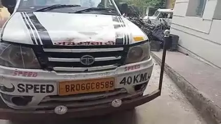 दुर्गावती: महाराणा होटल के पास NH-19 से शराब के मामले में जब्त पिकअप की नंबर प्लेट के आधार पर पुलिस ने शुरू की जांच