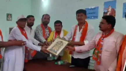 भाजपा मंडल कोमाखान में लोकमाता पुण्य श्लोक महारानी अहिल्याबाई होल्कर की 300वीं जन्म जयंती पर कार्यक्रम हुआ संपन्न