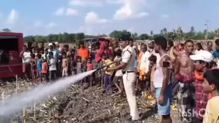 भरगामा: गोलहा गांव में ढाई एकड़ में लगी मकई की फसल जलकर राख, पराली जलाने के दौरान आग फैली