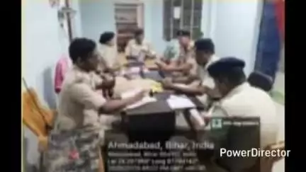 अमदाबाद: SP वैभव शर्मा के निर्देश पर पुलिसकर्मियों को थाना परिसर में कंप्यूटर और ई-साक्ष्य की ट्रेनिंग
