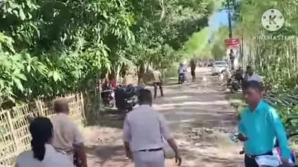 দেৰগাঁও: বাতিপৰীয়াত CGSTৰ অভিযান, স্থানীয় আৰক্ষীক লগত লৈ এই অভিযান CGST বিভাগৰ
