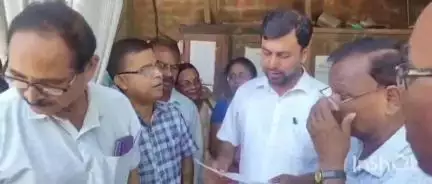 ৰঙিয়া ভাগ: ৰাজ্যিক পৰিবহন নিগমৰ ৰঙিয়া বাছ আস্থানত কোঠা আৱন্টনত অনিয়মৰ অভিযোগ,সংবাদমাধ্যমৰ আগত ক্ষোভ প্ৰকাশ ৰঙিয়া নাগৰিক মঞ্চৰ