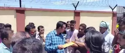উত্তৰ গুৱাহাটী ভাগ: কৃত্ৰিম বানৰ কবলত কামৰূপৰ খেহেনীপাৰ, বৰপলহা আদি গাঁও, অঞ্চল কেইটা পৰিদৰ্শন উত্তৰ গুৱাহাটী ৰাজহ চক্ৰ বিষয়াৰ