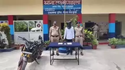 यमकेश्वर: लक्ष्मणझूला पुलिस ने टप्पेबाजी कर पर्यटक का कैमरा व मोबाइल फोन चोरी करने वाले शातिर टप्पेबाज को किया गिरफ्तार