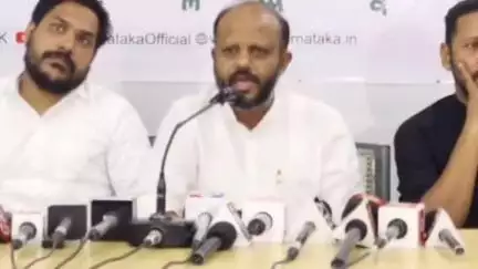 ಮಂಗಳೂರು: ಪ್ರಚೋದನಕಾರಿಯಾಗಿ ಭಾಷಣ ಮಾಡುವವ್ರ ವಿರುದ್ಧ ಯಾಕೆ ಇಲ್ಲ ಕ್ರಮ? : ಪಾಂಡೇಶ್ವರದಲ್ಲಿ ಎಸ್ ಡಿಪಿಐ ಮುಖಂಡ ಅನ್ವರ್ ಸಾದಾತ್ ಆಕ್ರೋಶ