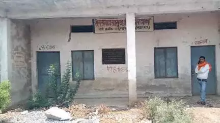 इंदरगढ़: नगर में देख रेख के अभाव में जर्जर हुए आठ सामुदायिक भवन #janasamasya